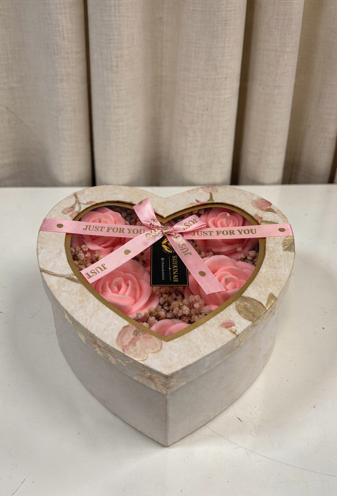 BLUSH HEART